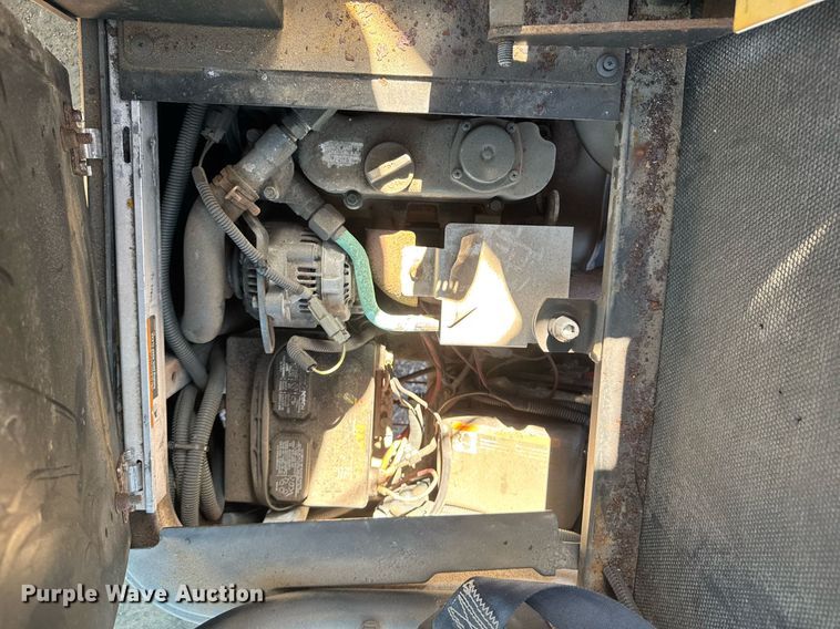 image for item EO0654 2008 Bobcat 2300 utility vehicle