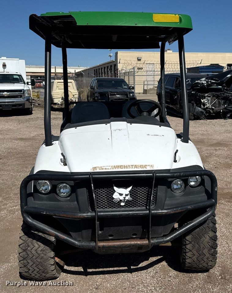 image for item EO0655 2009 Bobcat 2200 utility vehicle