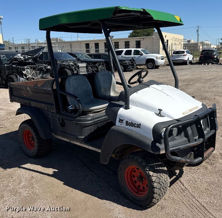 image for item EO0655 2009 Bobcat 2200 utility vehicle