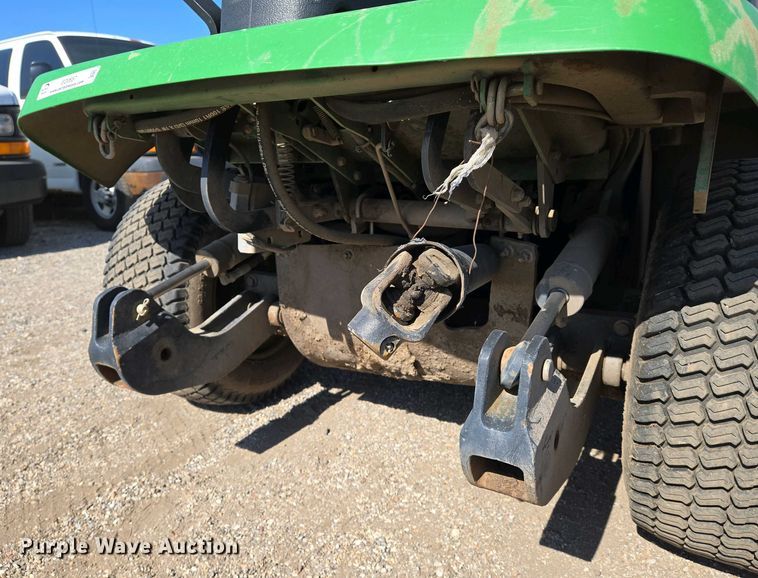 image for item EO0657 John Deere 1445 Series II lawn mower