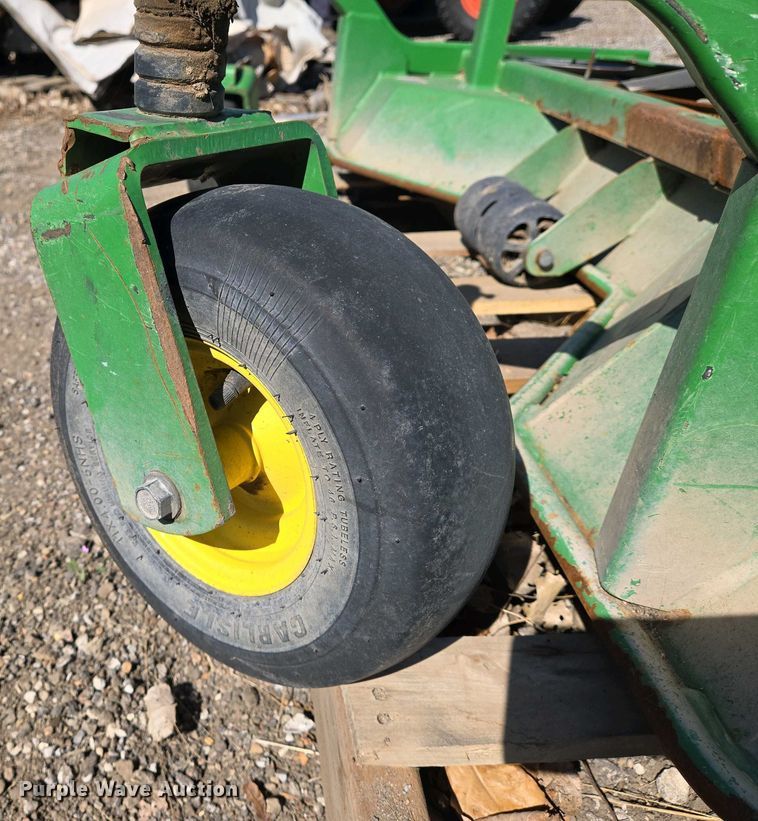 image for item EO0657 John Deere 1445 Series II lawn mower