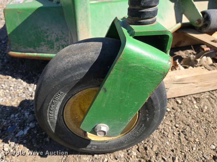 image for item EO0657 John Deere 1445 Series II lawn mower