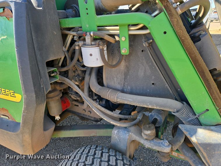 image for item EO0657 John Deere 1445 Series II lawn mower