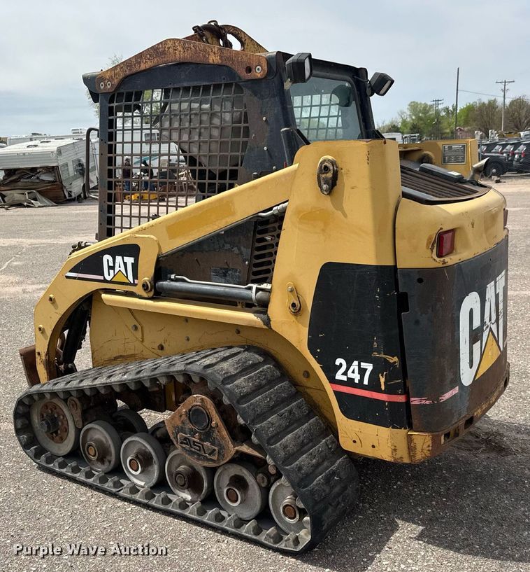 image for item EO0658 2002 Caterpillar 247 tracked skid steer loader