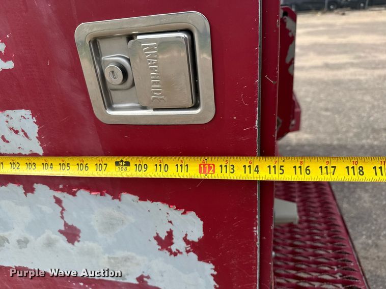 image for item EO0664 2009 Chevrolet C5500 Crew Cab utility / service truck