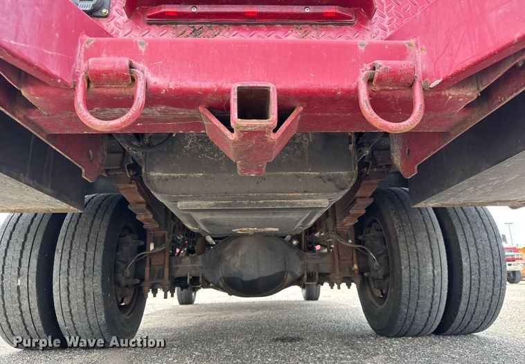 image for item EO0664 2009 Chevrolet C5500 Crew Cab utility / service truck