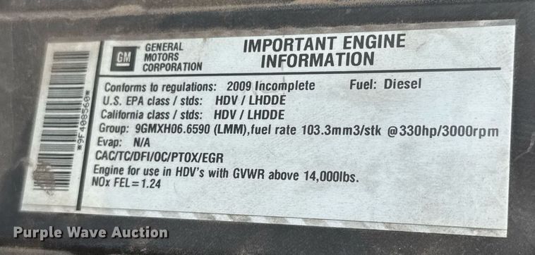 image for item EO0664 2009 Chevrolet C5500 Crew Cab utility / service truck