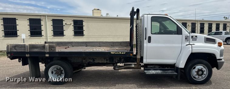 image for item EO0667 2005 Chevrolet  C4500 flatbed truck