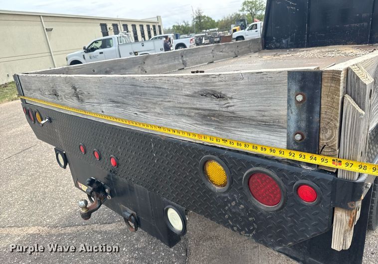 image for item EO0667 2005 Chevrolet  C4500 flatbed truck