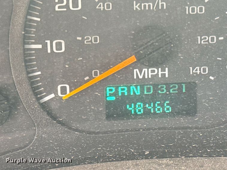 image for item EO0667 2005 Chevrolet  C4500 flatbed truck