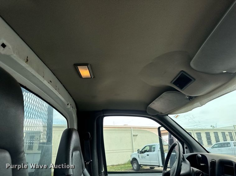 image for item EO0667 2005 Chevrolet  C4500 flatbed truck