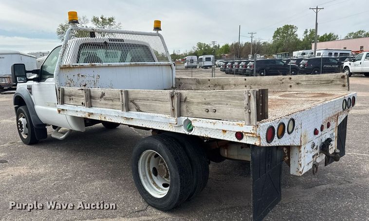 image for item EO0668 2008 Ford F450 Super Duty flatbed truck