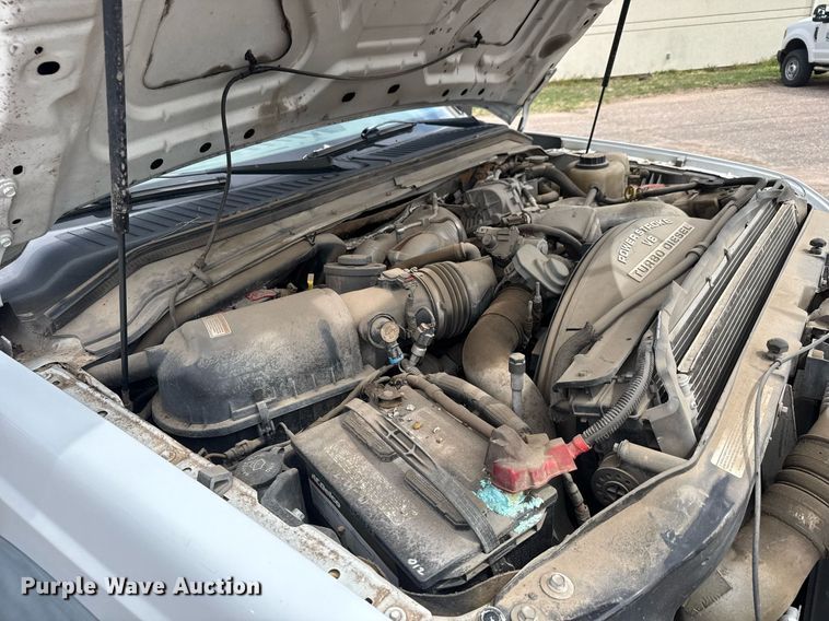 image for item EO0668 2008 Ford F450 Super Duty flatbed truck