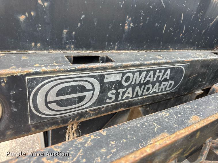 image for item EO0671 2009 International DuraStar 4300 dump flatbed truck