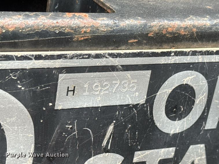 image for item EO0671 2009 International DuraStar 4300 dump flatbed truck