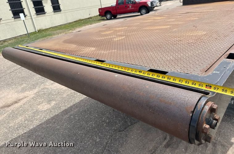 image for item EO0671 2009 International DuraStar 4300 dump flatbed truck