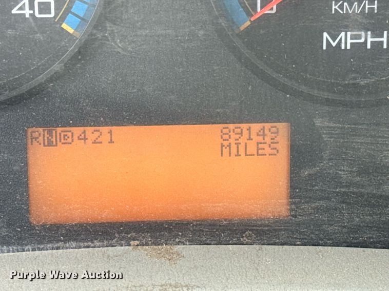 image for item EO0671 2009 International DuraStar 4300 dump flatbed truck