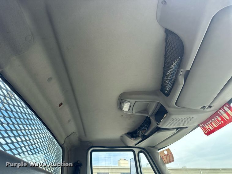 image for item EO0671 2009 International DuraStar 4300 dump flatbed truck