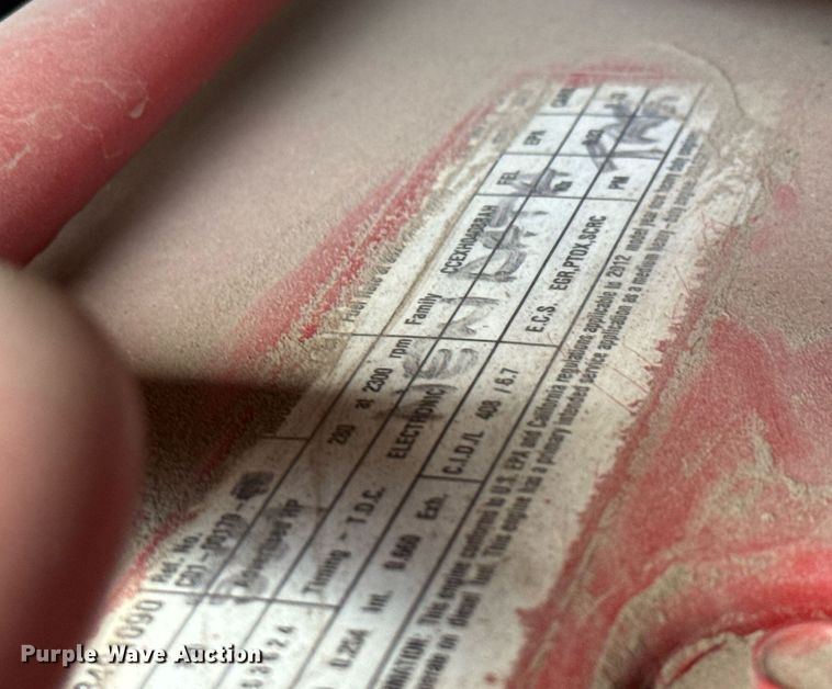 image for item EO0672 2014 Freightliner Business Class M2 tank truck