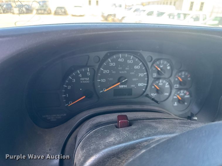 image for item EO0674 2008 Chevrolet C4500 flatbed truck