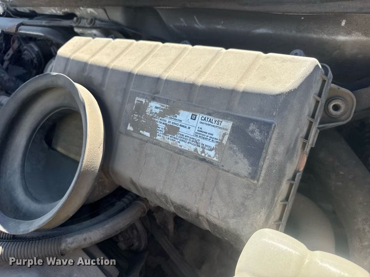 image for item EO0674 2008 Chevrolet C4500 flatbed truck