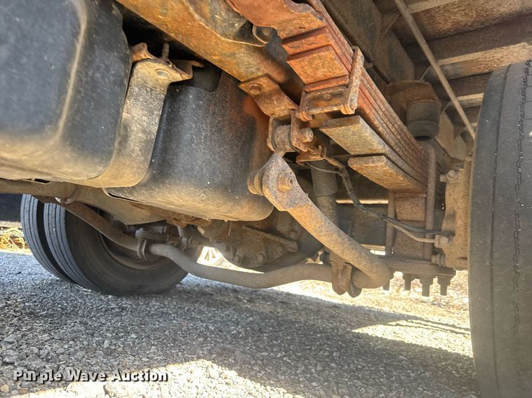 image for item EO0680 2008 Chevrolet C4500 flatbed truck