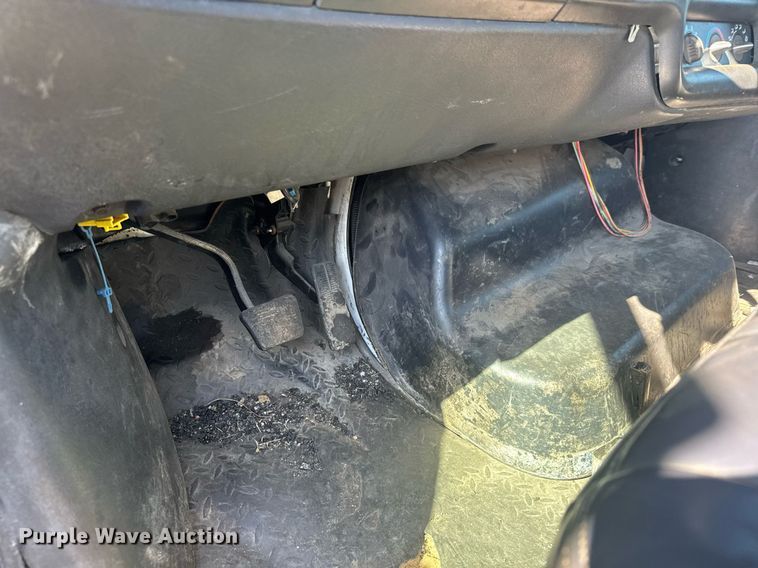 image for item EO0680 2008 Chevrolet C4500 flatbed truck