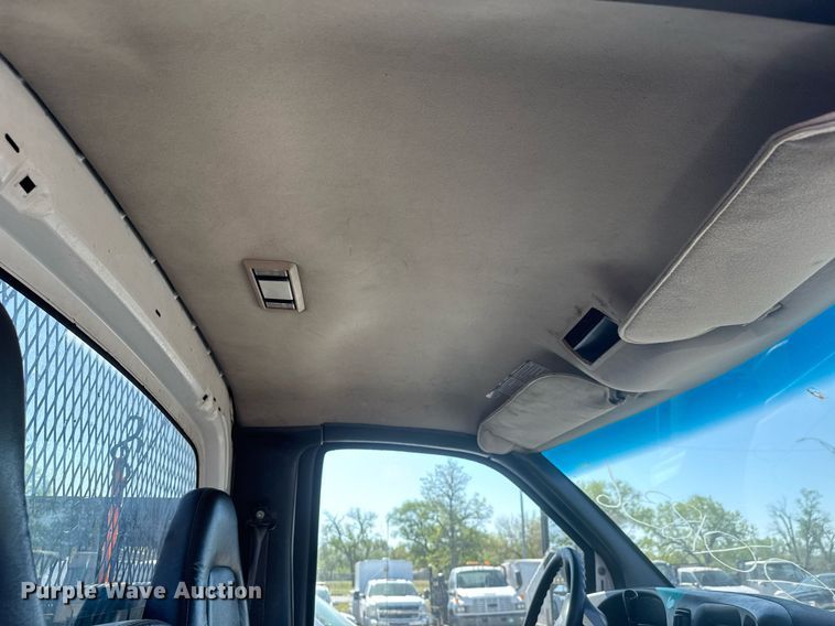 image for item EO0680 2008 Chevrolet C4500 flatbed truck