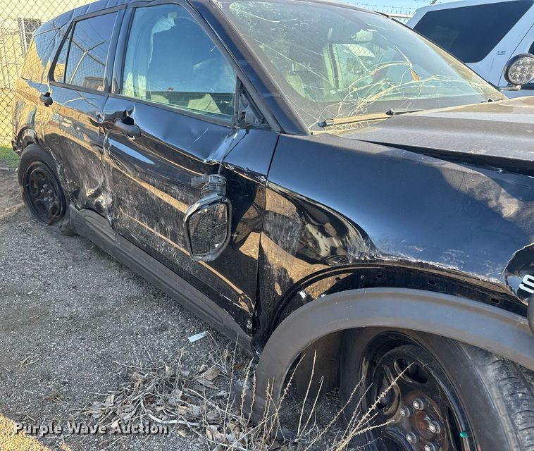 image for item EO0684 2021 Ford Explorer Police Interceptor SUV