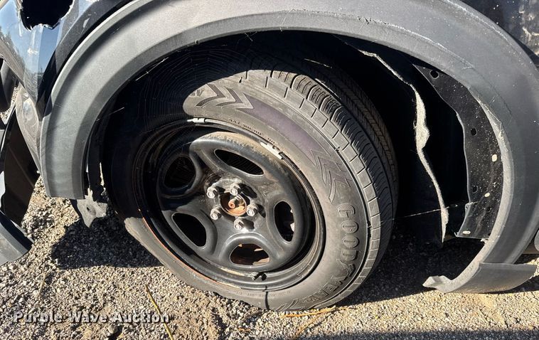 image for item EO0684 2021 Ford Explorer Police Interceptor SUV