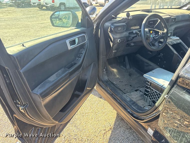 image for item EO0686 2021 Ford Explorer Police Interceptor SUV