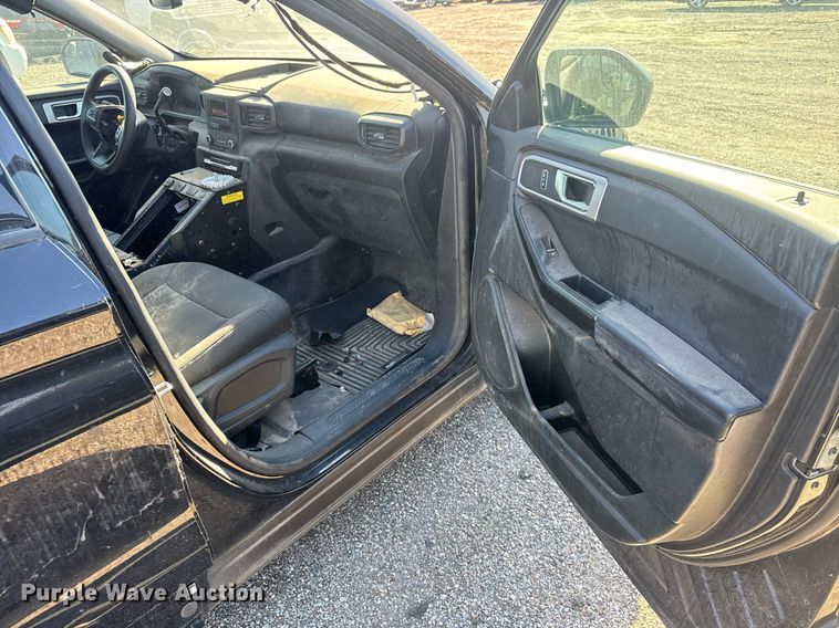 image for item EO0686 2021 Ford Explorer Police Interceptor SUV