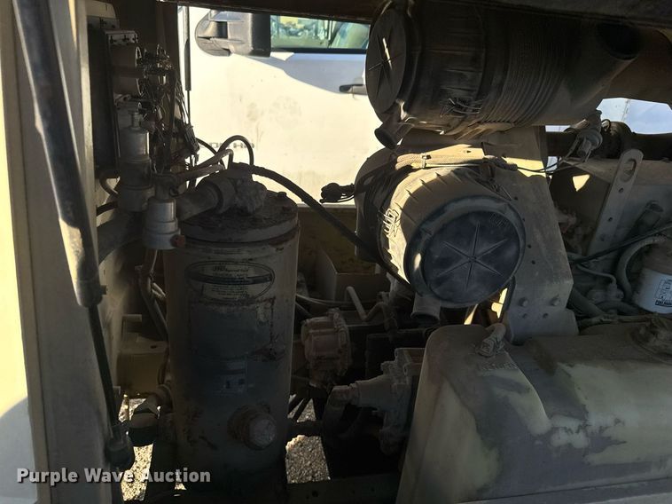 image for item EO0689 2008 Ingersoll Rand P185 air compressor