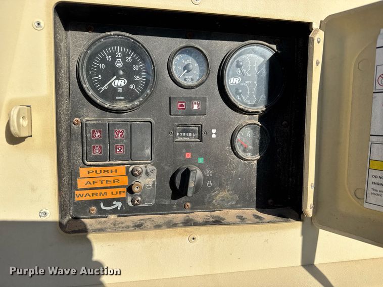 image for item EO0689 2008 Ingersoll Rand P185 air compressor