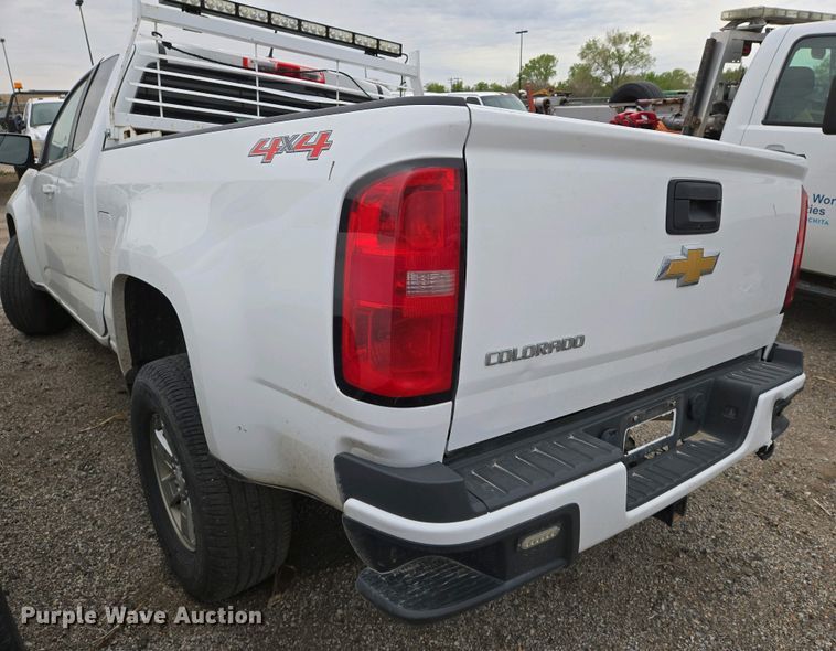 image for item EO0691 2016 Chevrolet Colorado Ext. Cab pickup truck