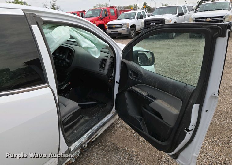 image for item EO0691 2016 Chevrolet Colorado Ext. Cab pickup truck