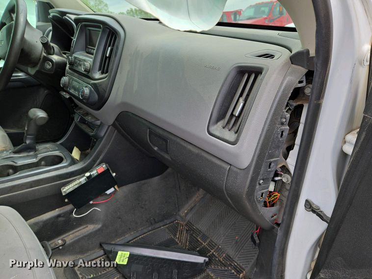 image for item EO0691 2016 Chevrolet Colorado Ext. Cab pickup truck