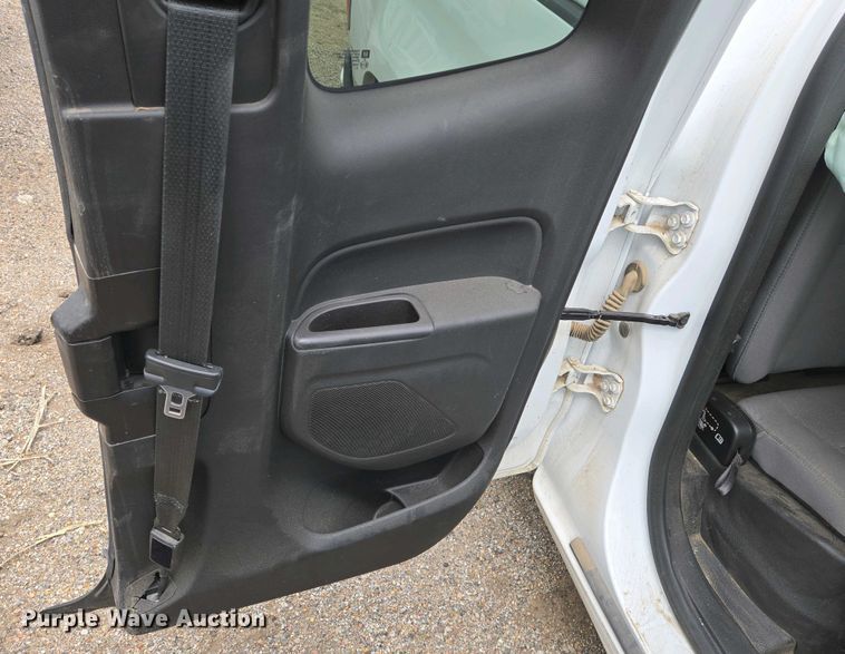 image for item EO0691 2016 Chevrolet Colorado Ext. Cab pickup truck