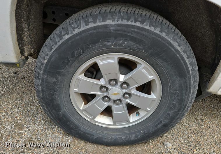 image for item EO0691 2016 Chevrolet Colorado Ext. Cab pickup truck