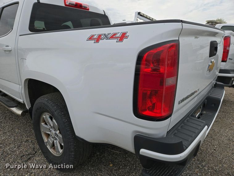 image for item EO0692 2017 Chevrolet Colorado Crew Cab pickup truck