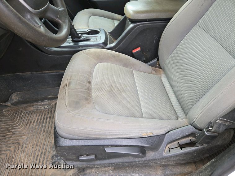 image for item EO0692 2017 Chevrolet Colorado Crew Cab pickup truck