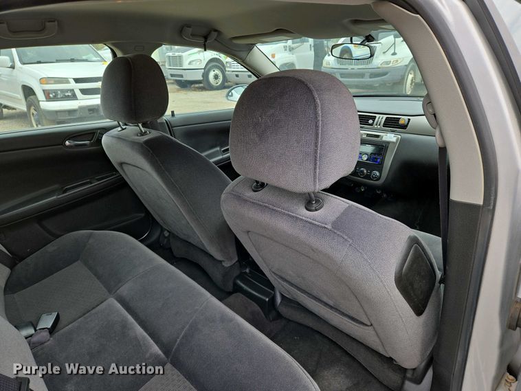 image for item EO0693 2014 Chevrolet  Impala Police Cruiser  