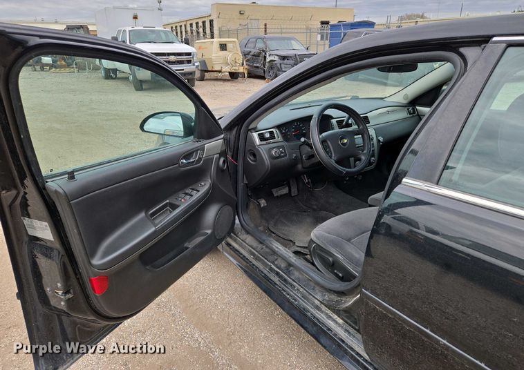 image for item EO0694 2013 Chevrolet Impala Police Cruiser  