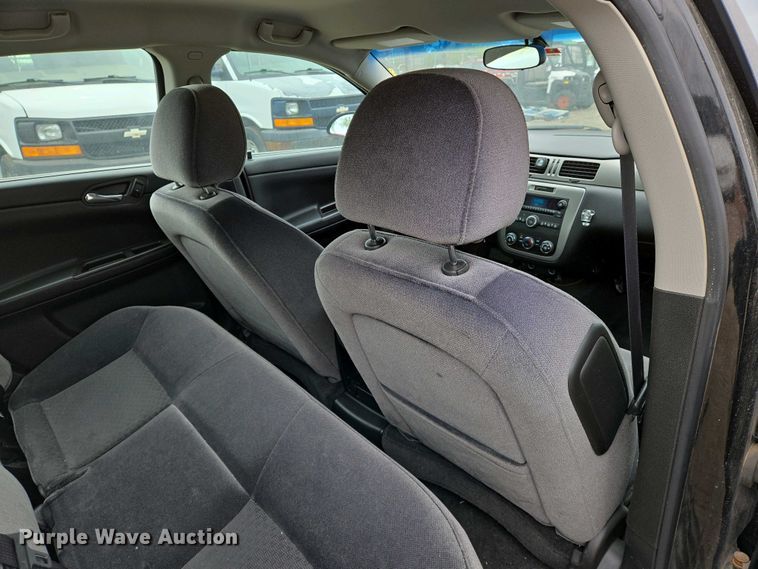 image for item EO0694 2013 Chevrolet Impala Police Cruiser  