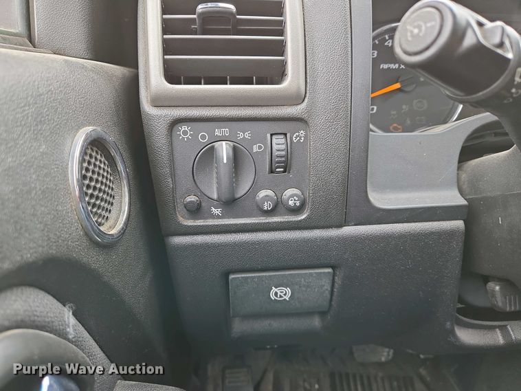 image for item EO0695 2010 Chevrolet  Colorado  Ext. Cab pickup truck