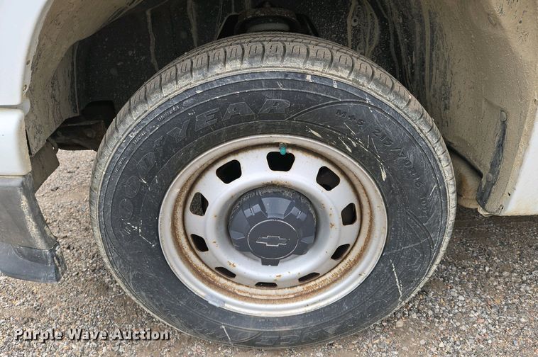 image for item EO0695 2010 Chevrolet  Colorado  Ext. Cab pickup truck