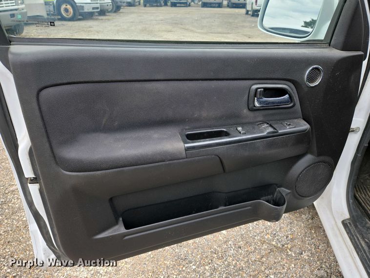 image for item EO0696 2010 Chevrolet  Colorado  Ext. Cab pickup truck