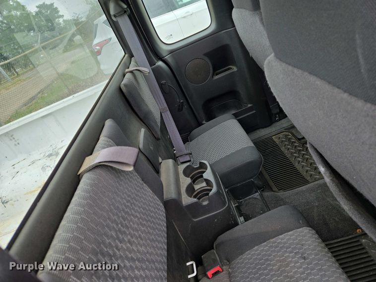 image for item EO0696 2010 Chevrolet  Colorado  Ext. Cab pickup truck