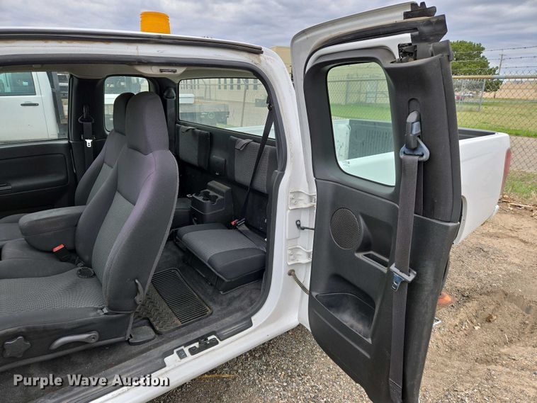 image for item EO0696 2010 Chevrolet  Colorado  Ext. Cab pickup truck