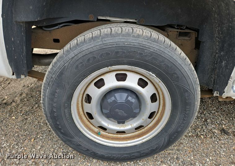 image for item EO0696 2010 Chevrolet  Colorado  Ext. Cab pickup truck